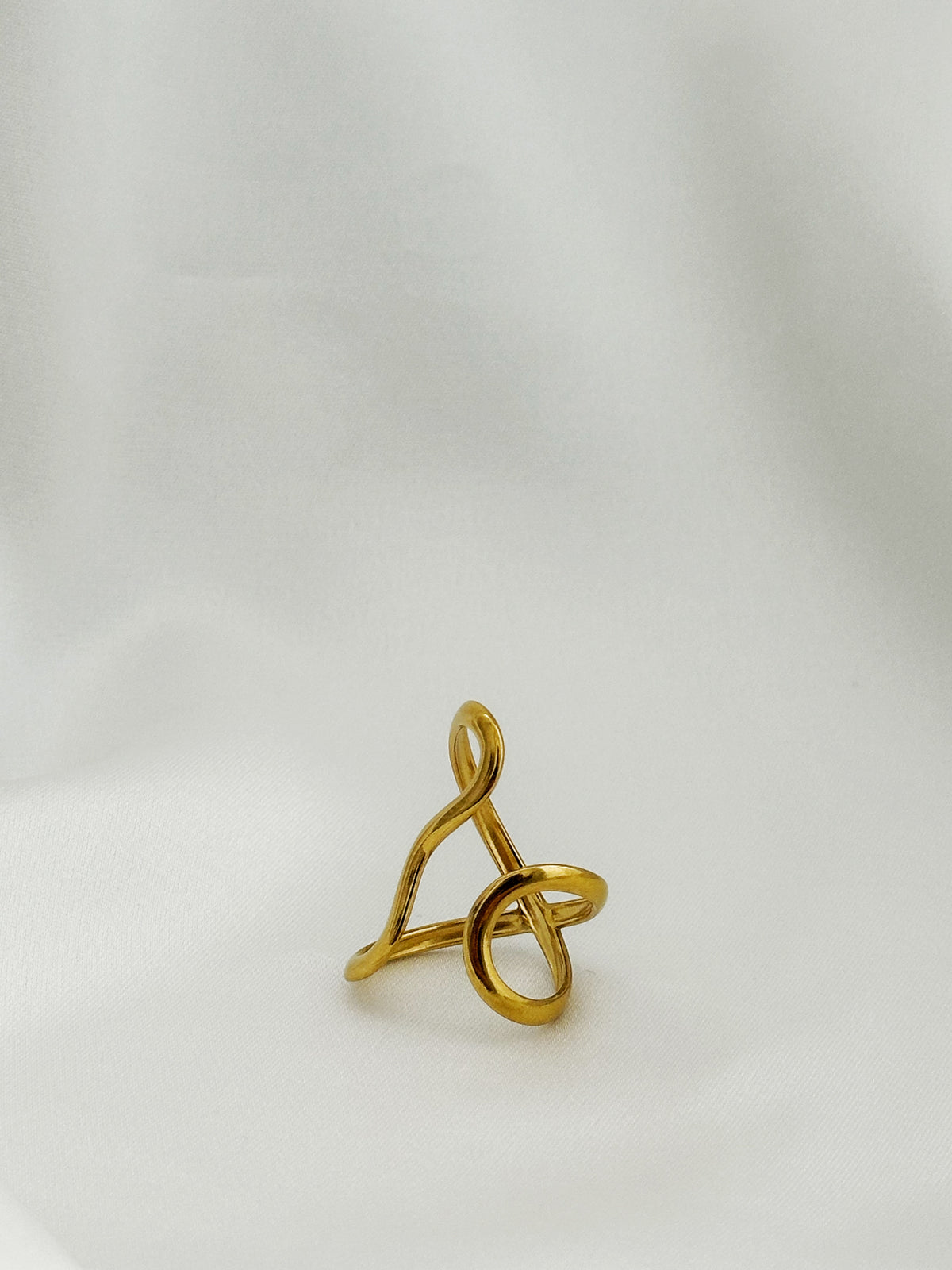 Goldener Statement Ring aus Edelstahl – verstellbarer offener Ring