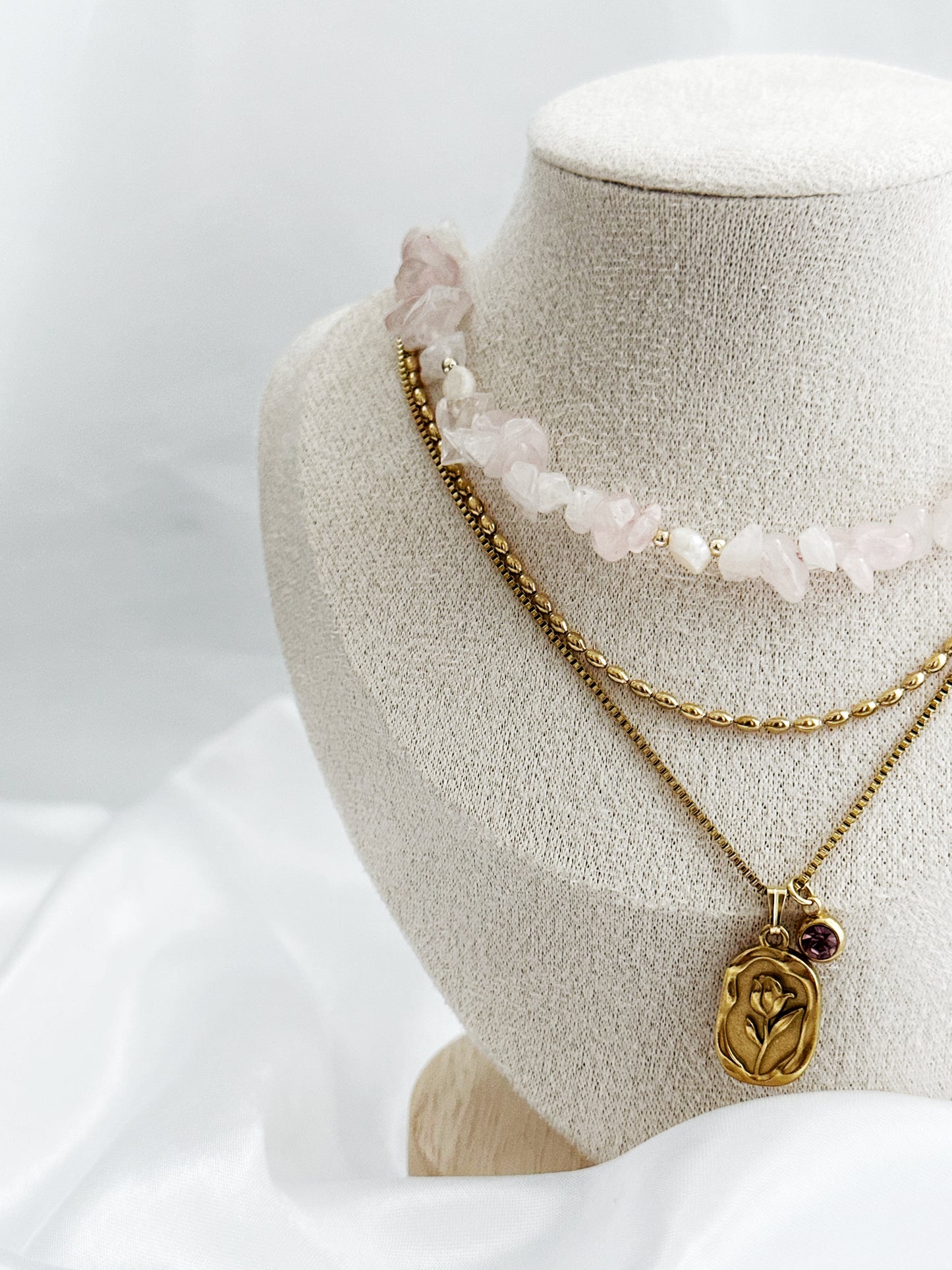 Zartes Liora Halsketten-Set aus Roségold – handgefertigter Schmuck