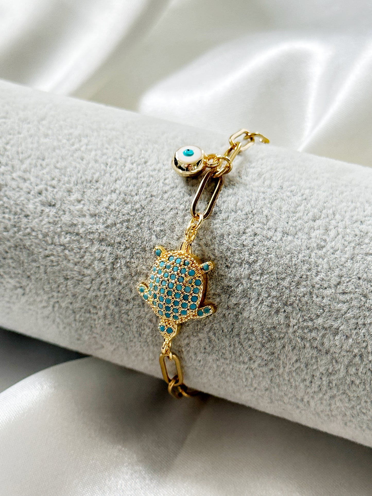 Celestial Turtle Elegance Armband