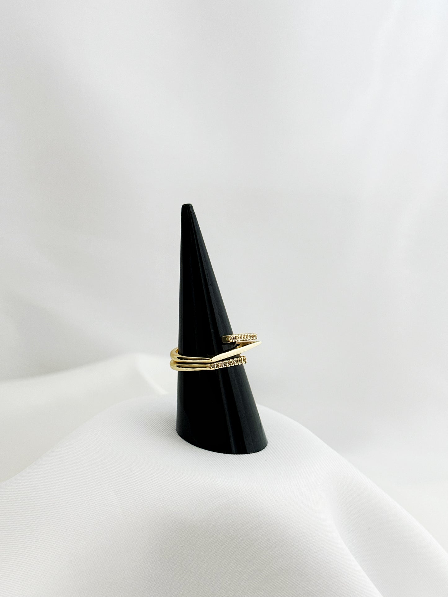 Bypass Ring Zirkonia Vergoldet – Wickelring funkelnde Kristalle Gold Damen