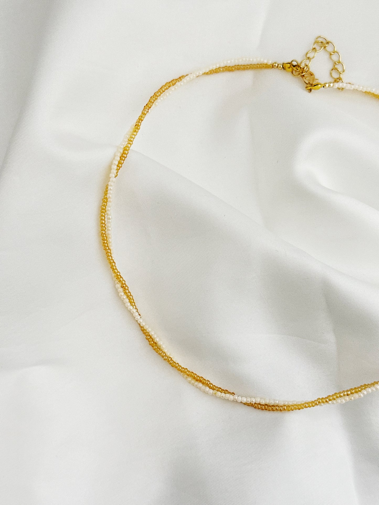 Doppelreihige Perlenkette Ivory Champagne – Choker Glasperlen Gold Damen