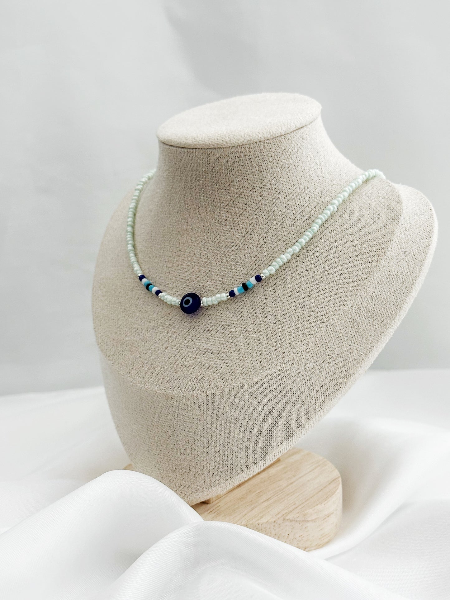 Perlenkette mit Nazar Auge