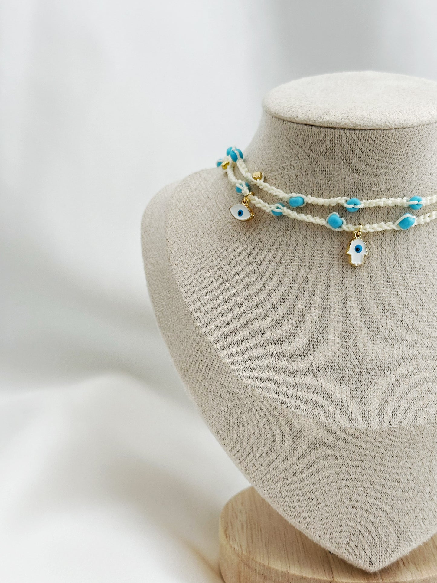Hamsa Choker Makramee gehäkelt | Boho Halskette Evil Eye blau weiß handgemacht