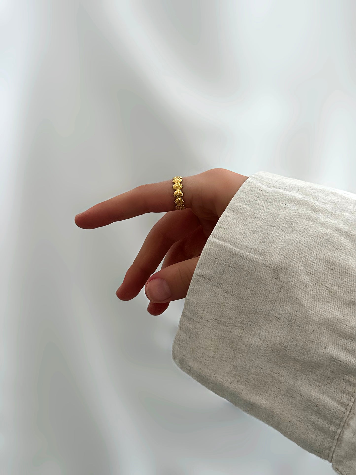 Golden Shell - Ring