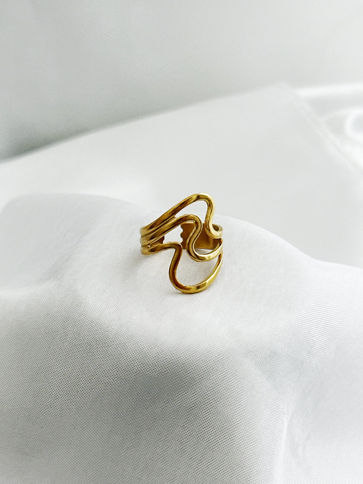 Noirê – Statement Ring