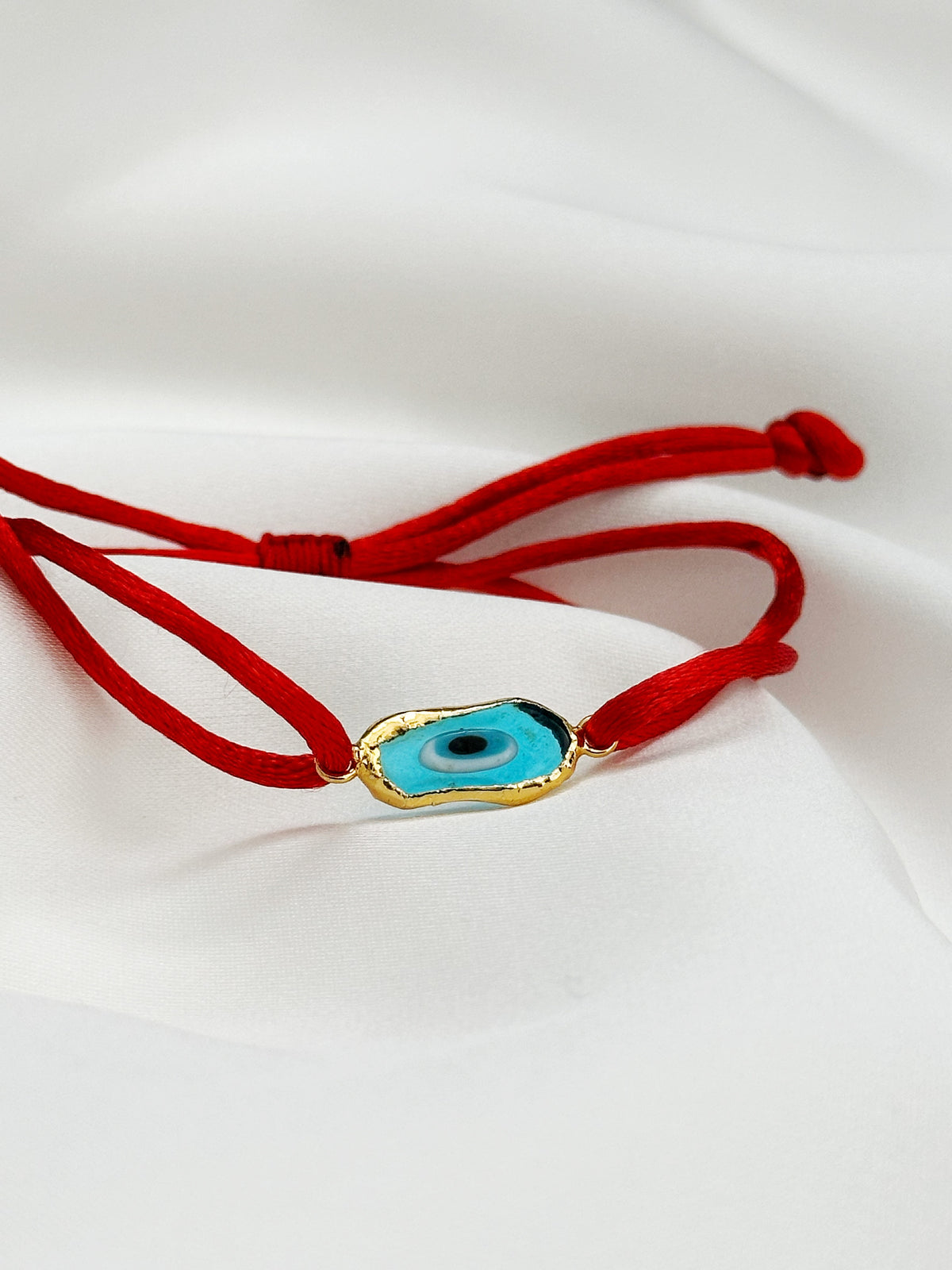 Rotes Nazar-Armband mit türkisem Auge – verstellbares Evil Eye Armband
