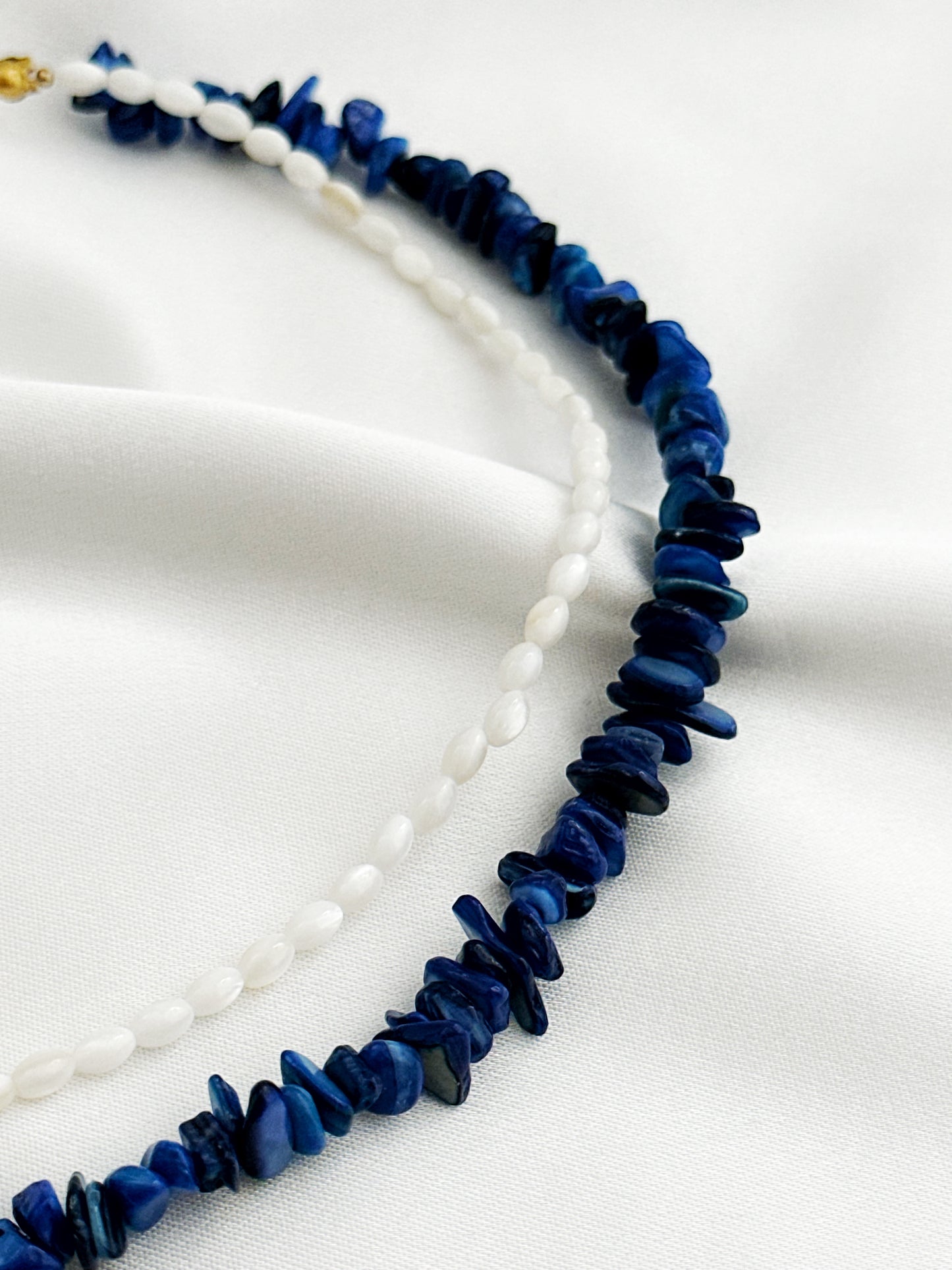 Luna Mare Lapislazuli Perlmutt Kette Edelstahl – 2er Layering Halskette Blau Weiß