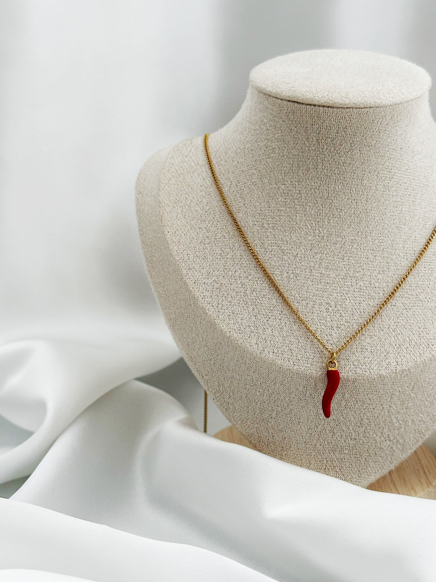 Red Chili Kette – Cornicello Halskette aus Edelstahl | Italienisches Glückssymbol