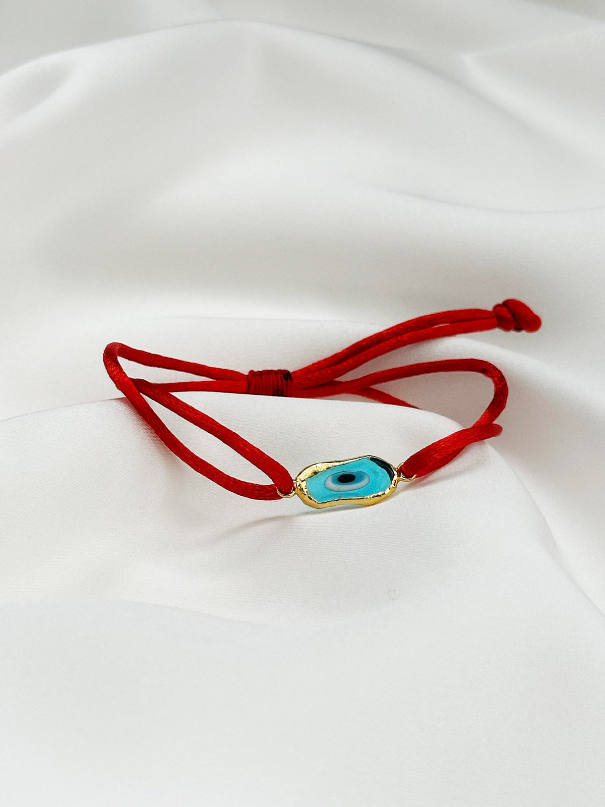 Rotes Nazar-Armband mit türkisem Auge – verstellbares Evil Eye Armband