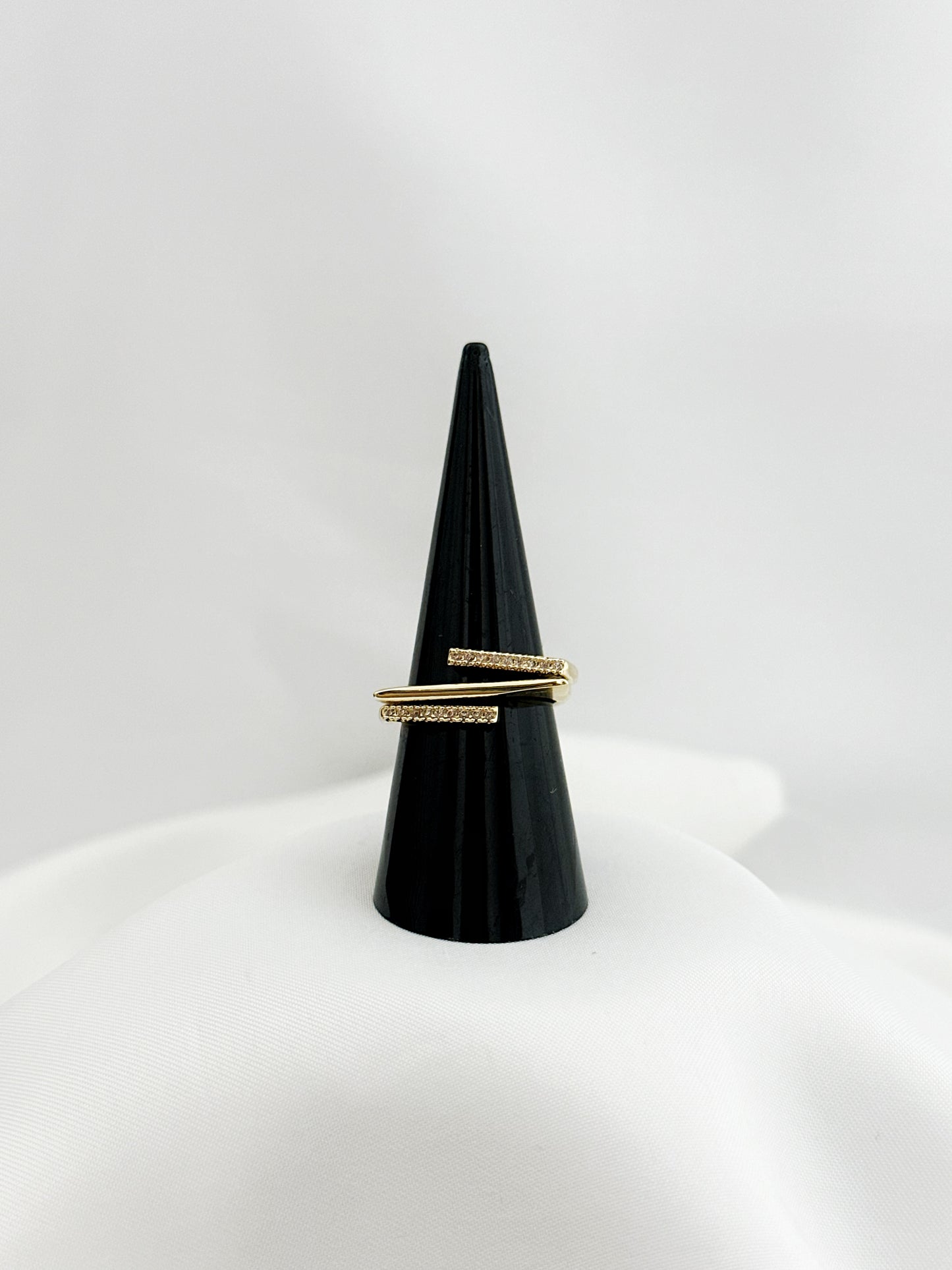 Bypass Ring Zirkonia Vergoldet – Wickelring funkelnde Kristalle Gold Damen