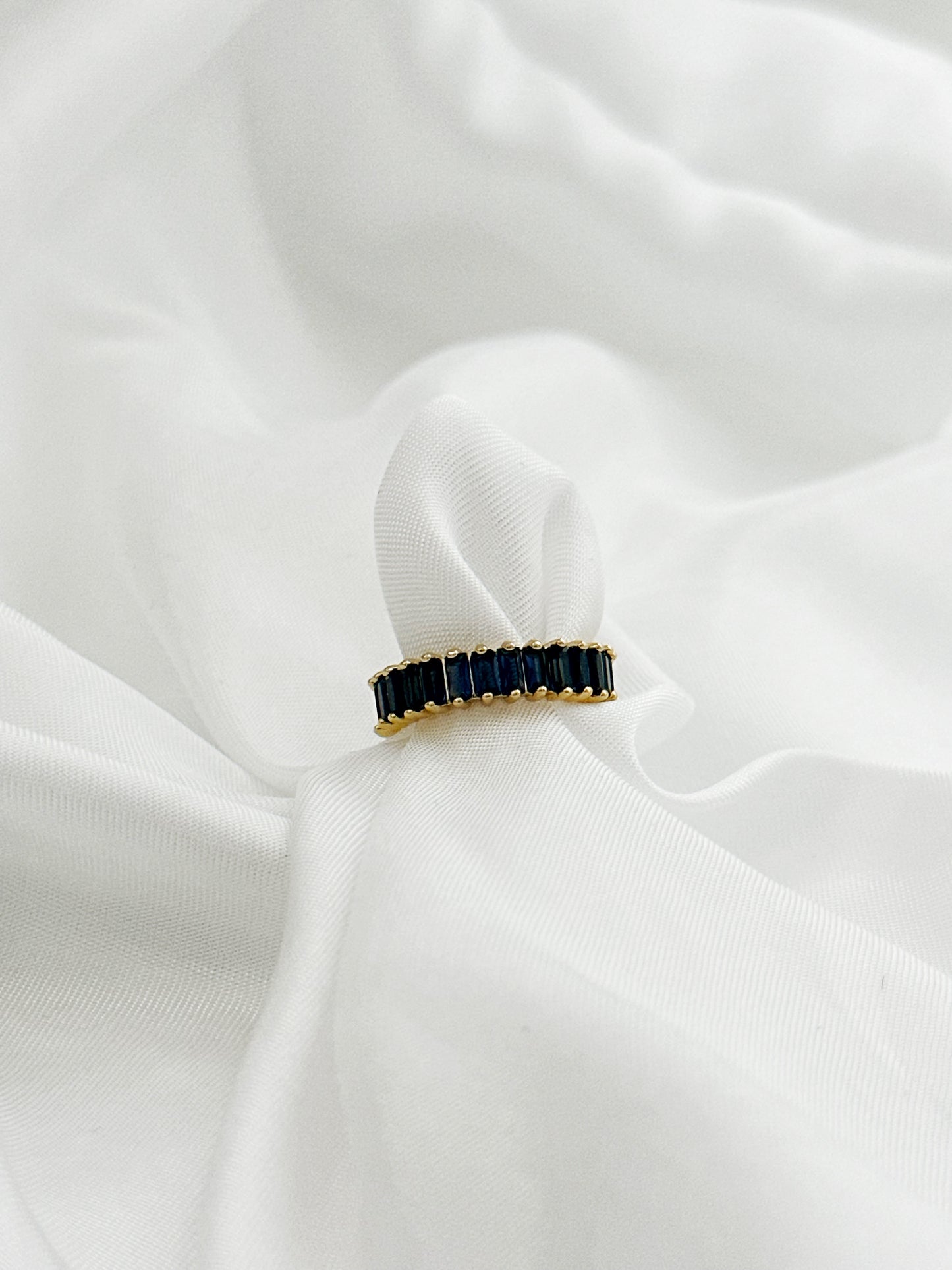 Coloré - Ring mit Kristallsteinen