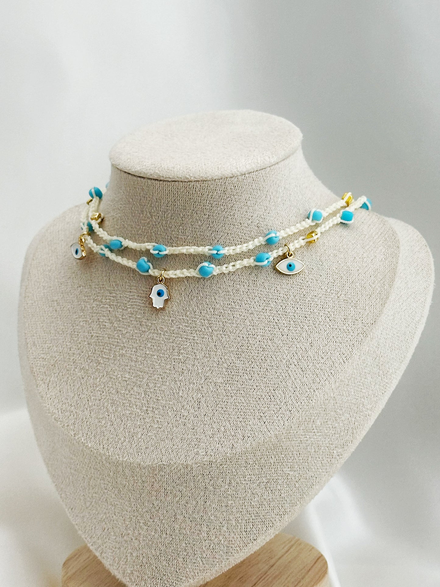Hamsa Choker Makramee gehäkelt | Boho Halskette Evil Eye blau weiß handgemacht