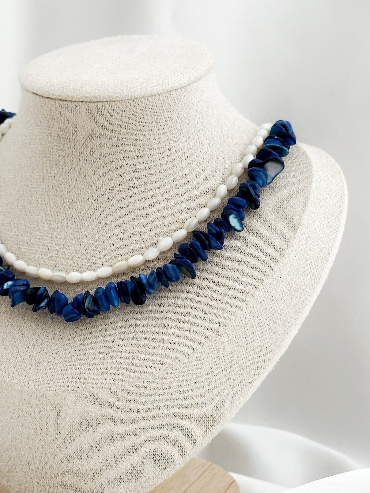 Luna Mare Lapislazuli Perlmutt Kette Edelstahl – 2er Layering Halskette Blau Weiß