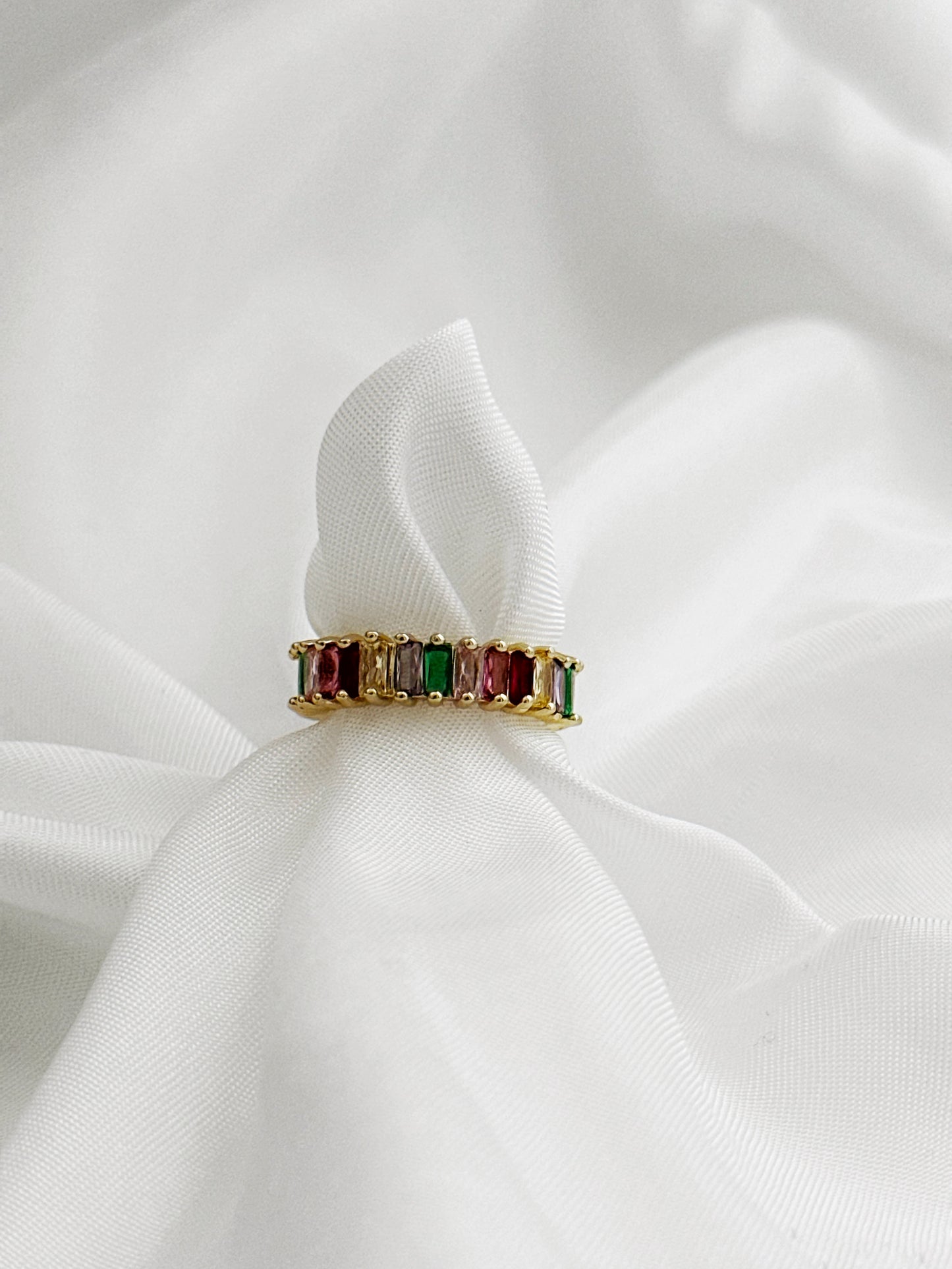 Coloré - Ring mit Kristallsteinen