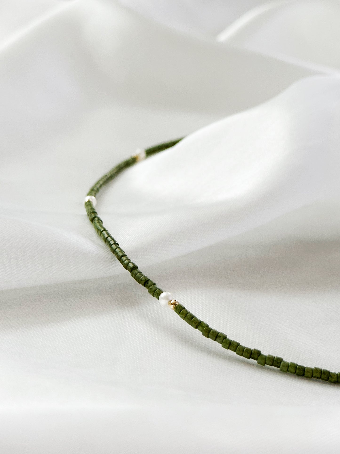 Sleek Serpent Kette