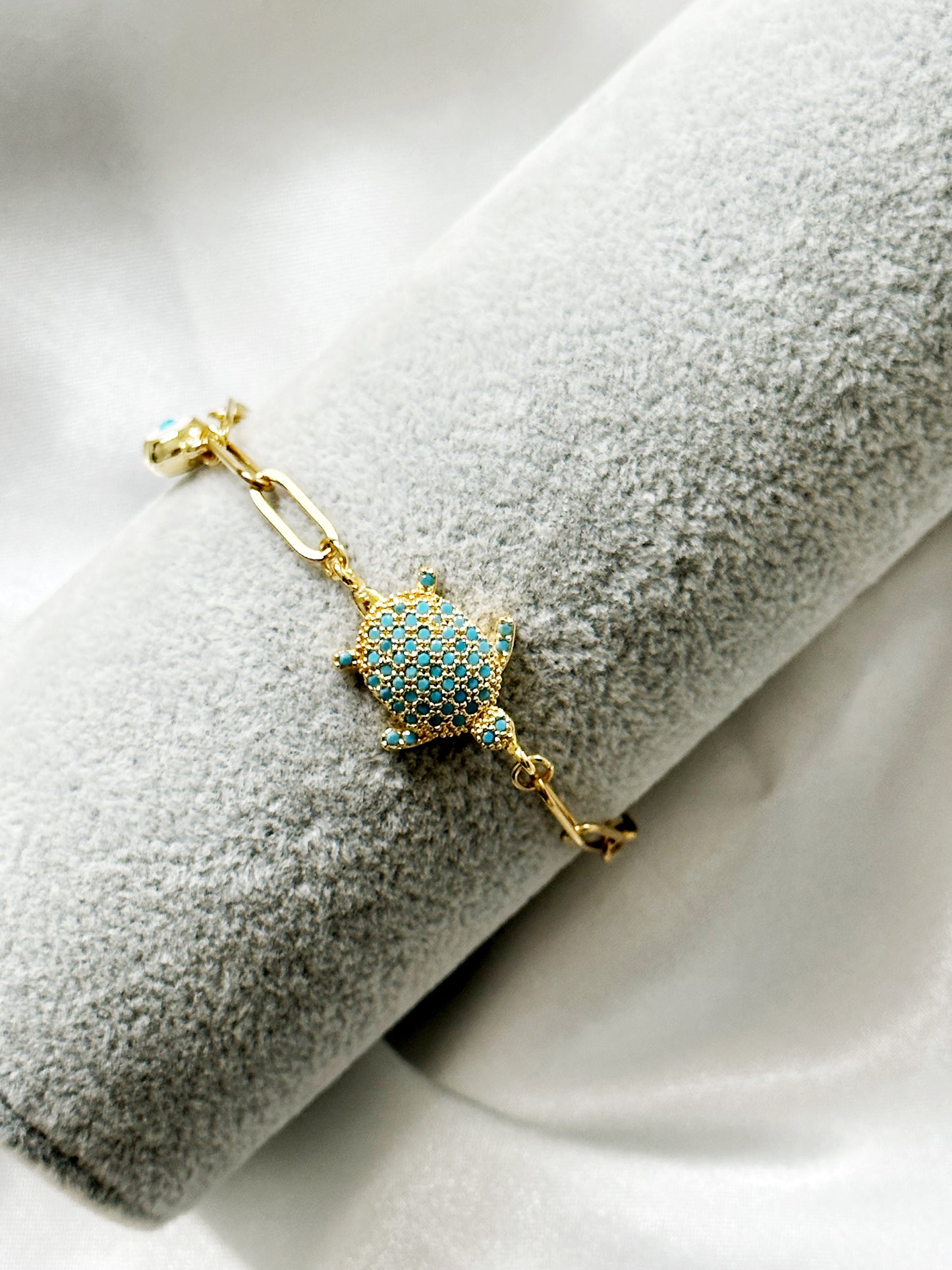 Celestial Turtle Elegance Armband