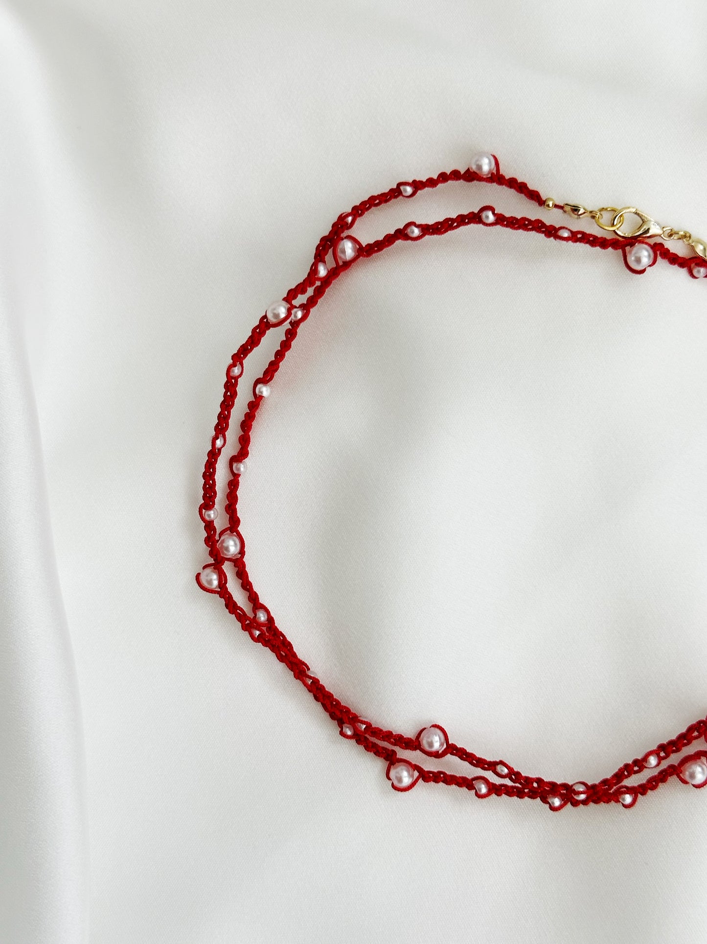 Boho Pearl Kette Makramee gehäkelt | Perlenkette rot beige handgemacht Choker