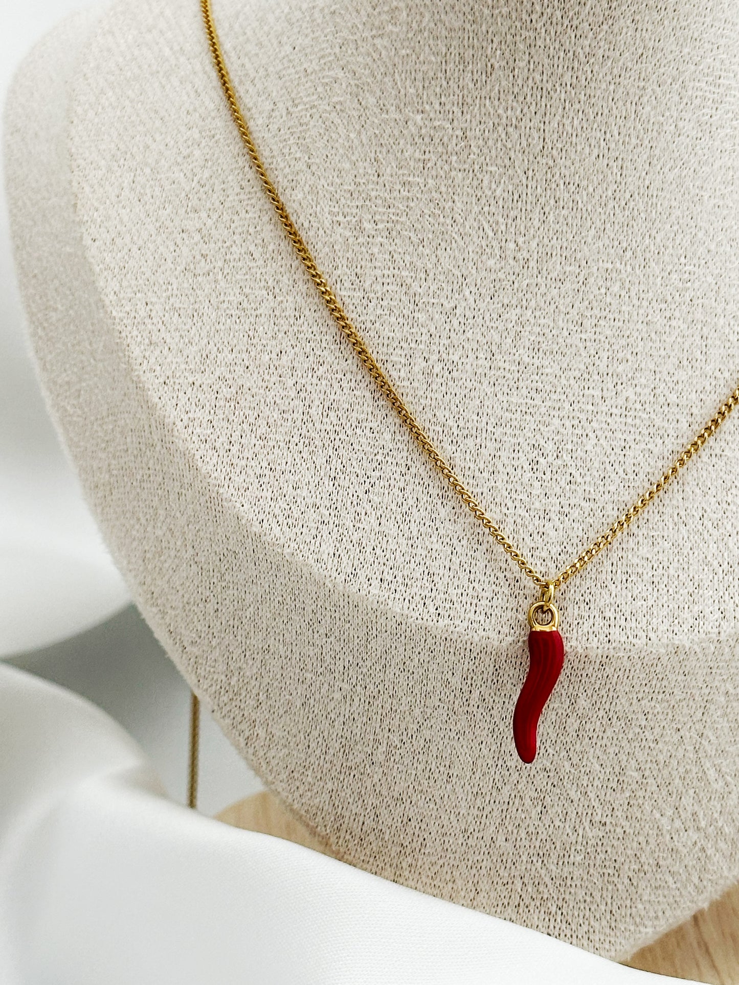 Red Chili Kette – Cornicello Halskette aus Edelstahl | Italienisches Glückssymbol