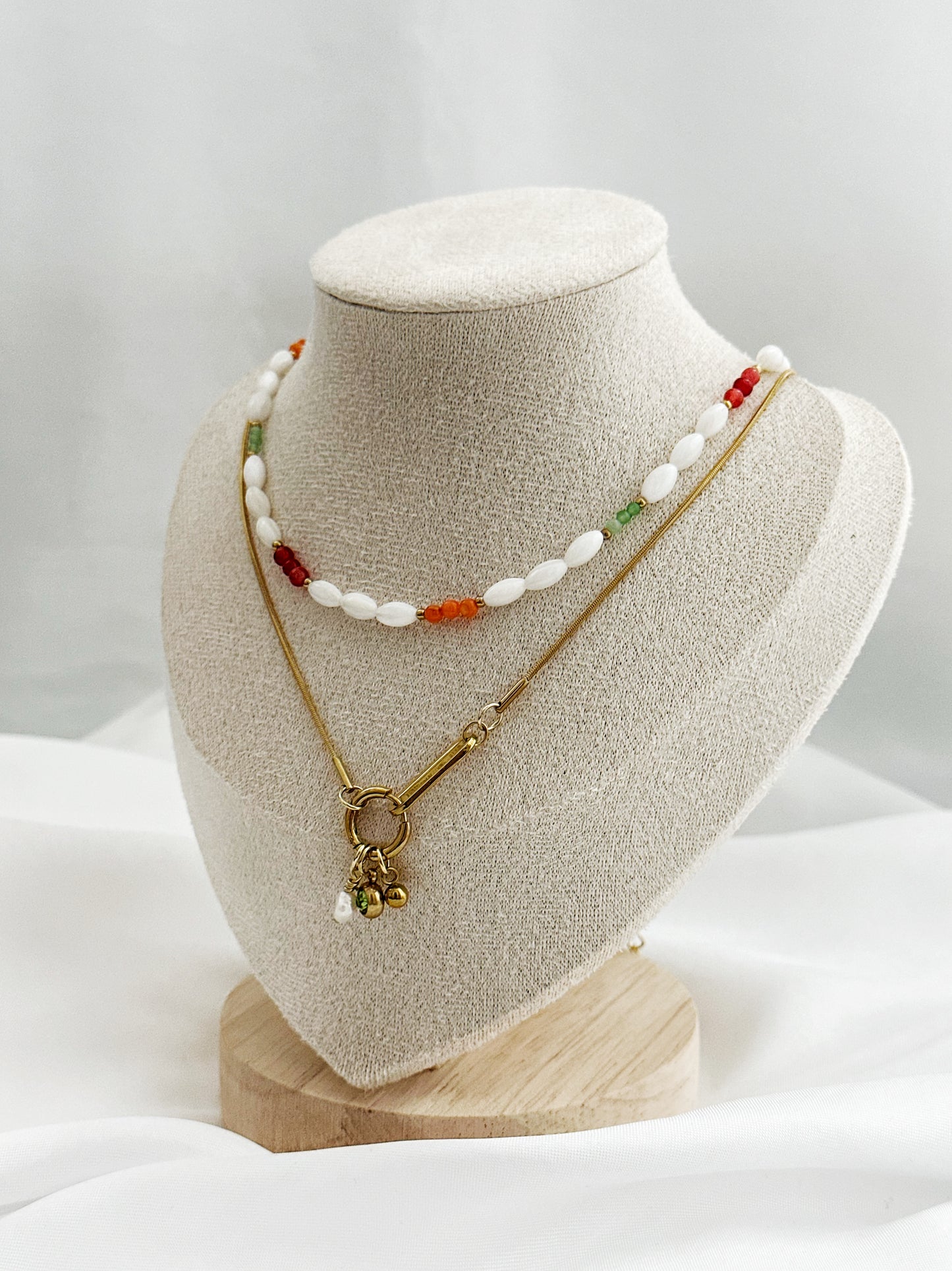 Natürliches Ketten-Set mit Aventurin, Koralle und goldener Edelstahlkette im Layering-Stil – in 2 Varianten erhältlich (2er oder 3er Kombination).