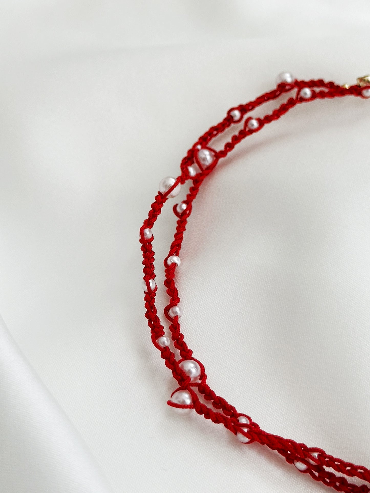 Boho Pearl Kette Makramee gehäkelt | Perlenkette rot beige handgemacht Choker