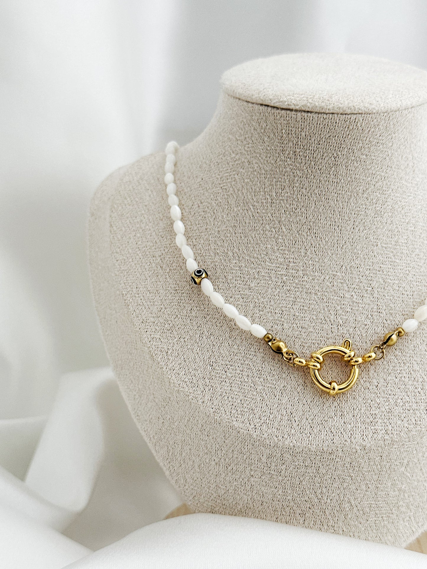 Pure Charm Perlmutt Kette Edelstahl Gold – Federring Verschluss Naturstein Halskette
